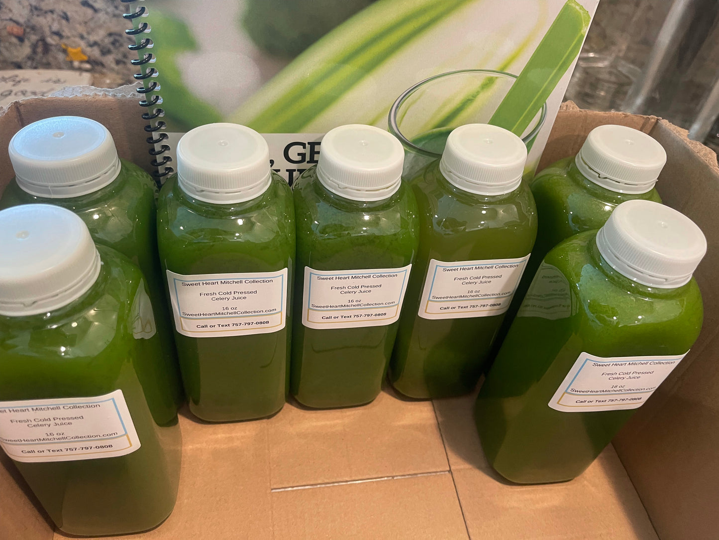 7-16 oz Organic Celery Juice with Journal